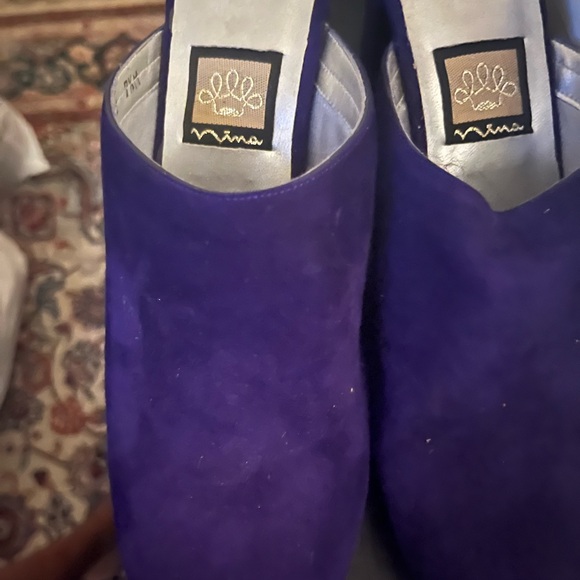 Beautiful Suede Purple Platform Mules - Picture 4 of 8
